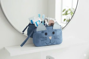 CEDR Kosmetická taštička z rifloviny modrá - kočička