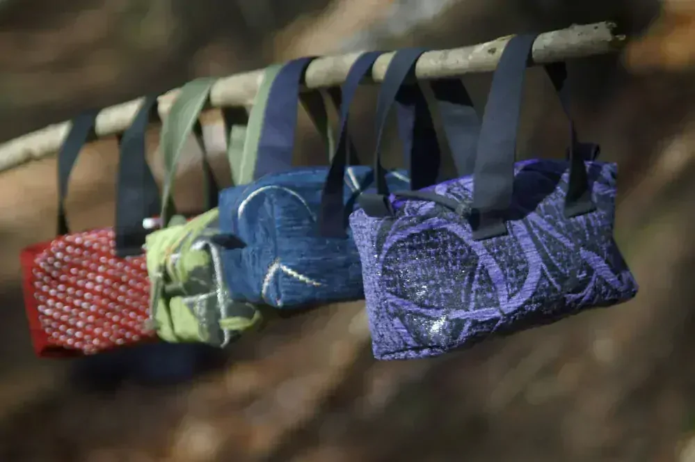 CEDR Kosmetická taštička s oušky mix barev