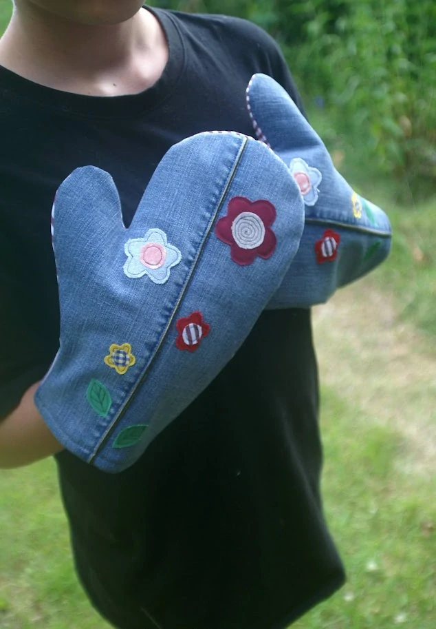 CEDR Chňapky z rifloviny sada - nášivka květiny  29 cm