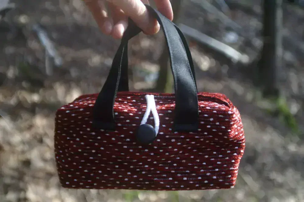 CEDR Kosmetická taštička s oušky mix barev