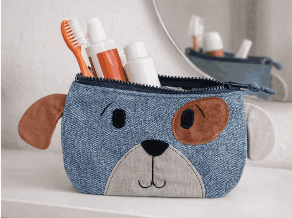 CEDR Kosmetická taštička z rifloviny modrá - pejsek