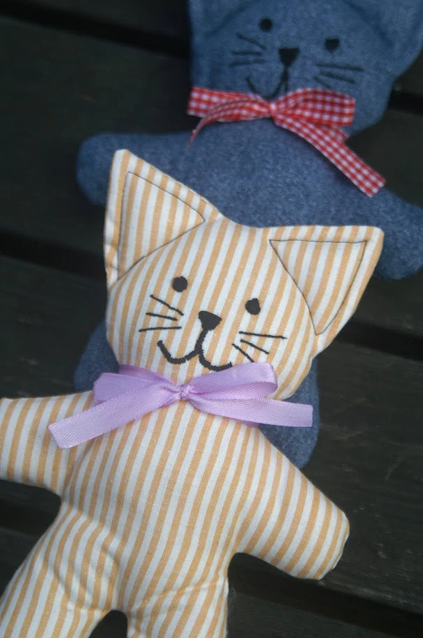 CEDR Kočička s velkými oušky