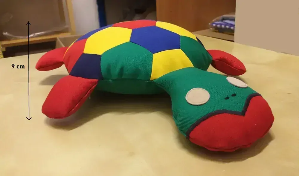 CEDR Sedák želva malá 40x30cm