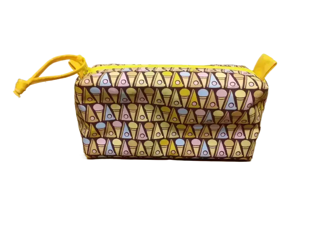 CEDR Kosmetická taštička bez uch mix barev