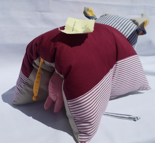 CEDR Polštář zavazovací kravička s vemenem