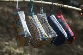 CEDR Kosmetická taštička bez uch mix barev